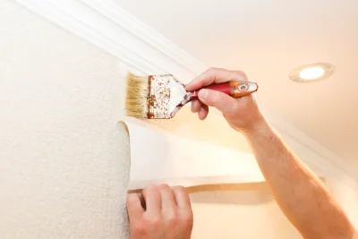 Pose de papier peint à Montvalent — revêtements muraux et toiles de verre